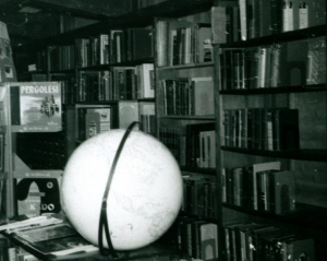 Library shelves with books.